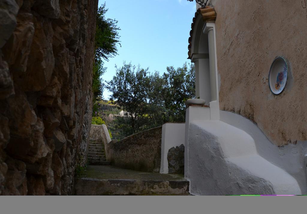 Casa Vacanze Nonno Aldo Minori Eksteriør bilde